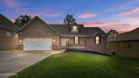 1461 Branch Field Ln, Knoxville, TN 37918