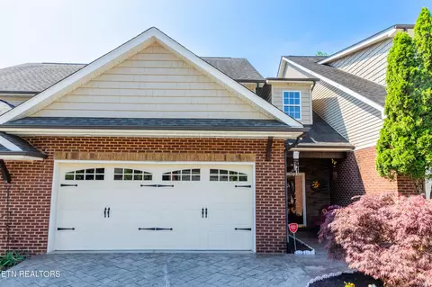 4110 Cottage Square Way #8, Knoxville, TN 37918