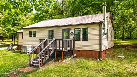 144 Allred Ln, Blaine, TN 37709