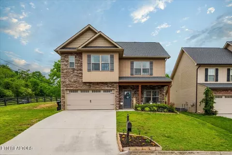 1550 Yarnell Station Blvd, Knoxville, TN 37932