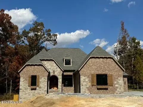 102 Forest View Dr, Crossville, TN 38558