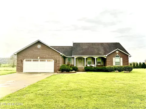 112 Dove Ln, Speedwell, TN 37870