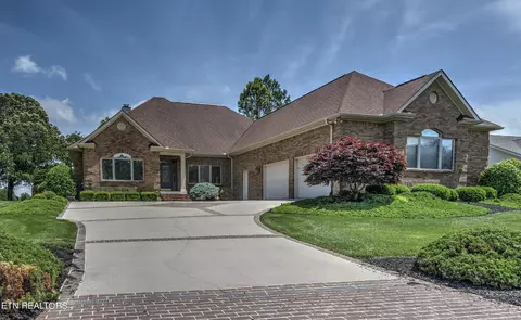 105 Santee Way, Loudon, TN 37774