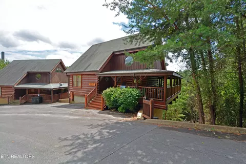 1806 Panther Path Way, Sevierville, TN 37862