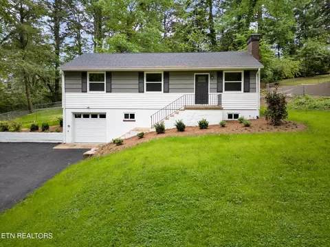 1810 Westchester Dr, Knoxville, TN 37918
