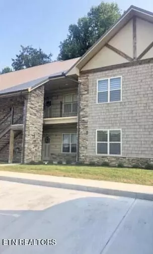 235 Bishops Cap Cir #106, Townsend, TN 37882