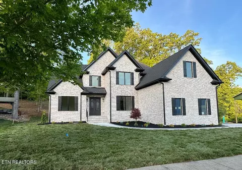 2526 Shady Meadow Ln, Knoxville, TN 37932