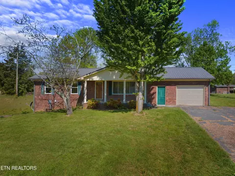 505 N Main St, Bulls Gap, TN 37711