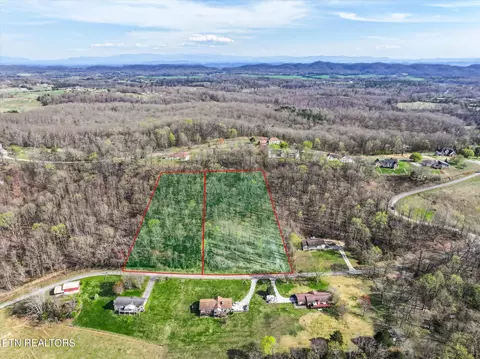 000 Woodland Dr, Sweetwater, TN 37874