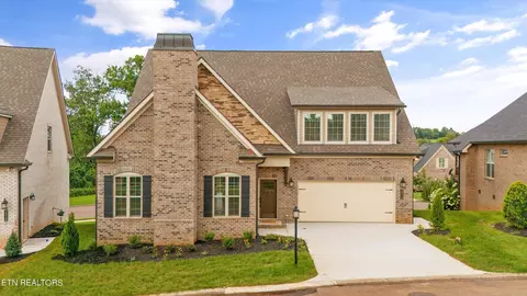 2519 Mishas Meadow Way, Knoxville, TN 37932