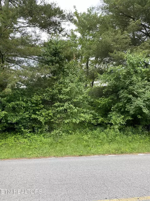 Sportsman Club Rd, Crossville, TN 38555