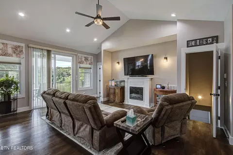 545 Sam Heim Rd, Rutledge, TN 37861 photo 11