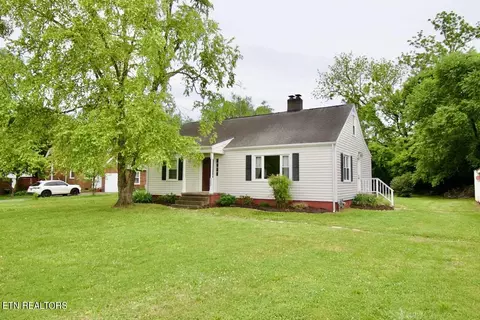 303 Rose Ave, Alcoa, TN 37701