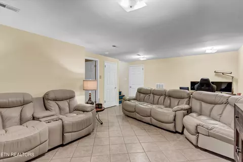 Other - 418 Ivanhoe Rd, Powell, TN 37849 photo 3 of 4