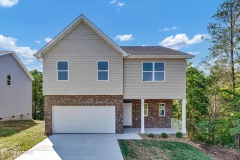 205 Eleanor Davis Dr, Maryville, TN 37804