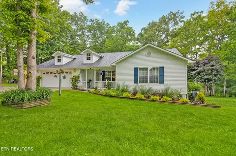 4 Kila Ct, Crossville, TN 38572