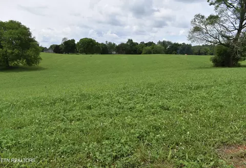 13 Temple Road, Seymour, TN 37865
