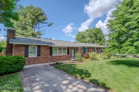 6225 Lilywood Ln, Knoxville, TN 37921