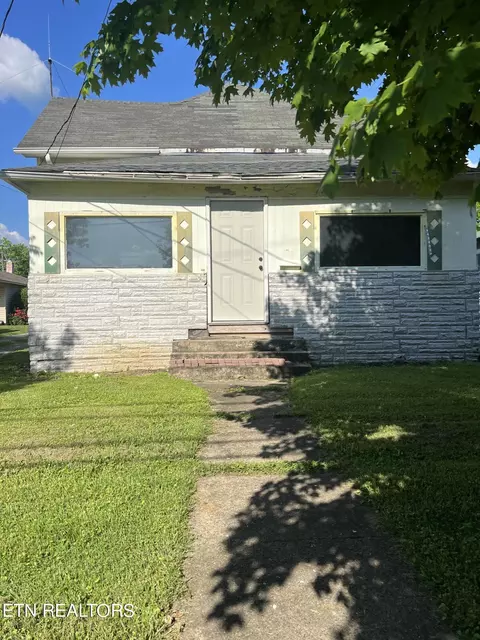 217 Athens Pike, Etowah, TN 37331