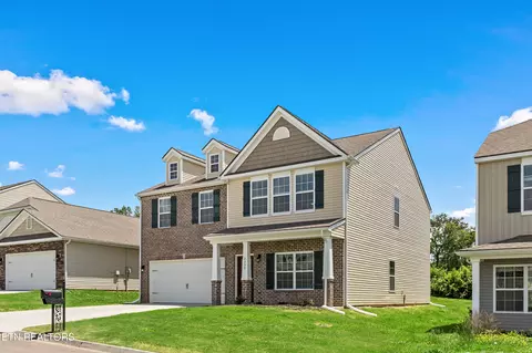 2330 Mccampbell Wells Way, Knoxville, TN 37924