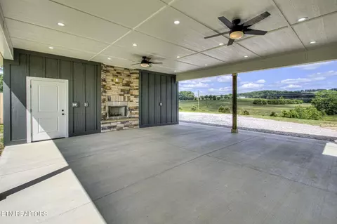 2388 Valley Home Rd, Talbott, TN 37877 photo 3