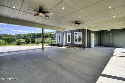 2388 Valley Home Rd, Talbott, TN 37877 photo 2