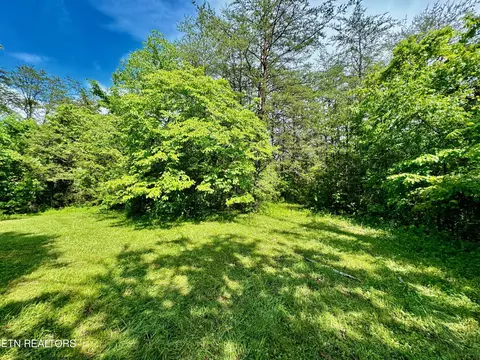 3 Tazewell Pike, Corryton, TN 37721