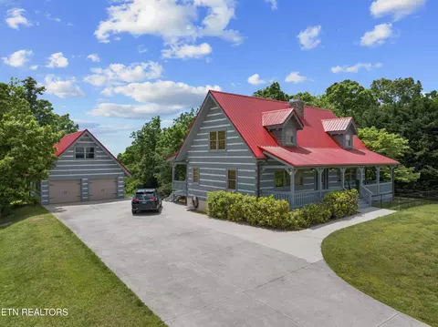 311 Battlefield Dr, Dandridge, TN 37725