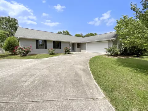 938 Windridge Dr, Maryville, TN 37803