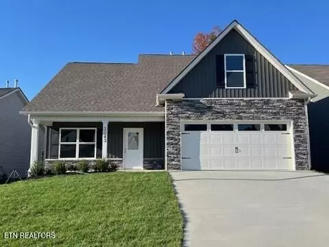 3243 Truitt Path Ln, Knoxville, TN 37931