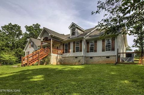 926 Mecca Pike, Tellico Plains, TN 37385