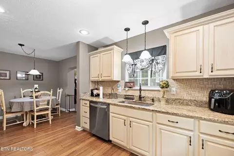 265 Marlow Rd, Clinton, TN 37716 photo 22