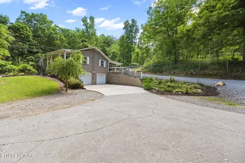 265 Marlow Rd, Clinton, TN 37716 photo 4