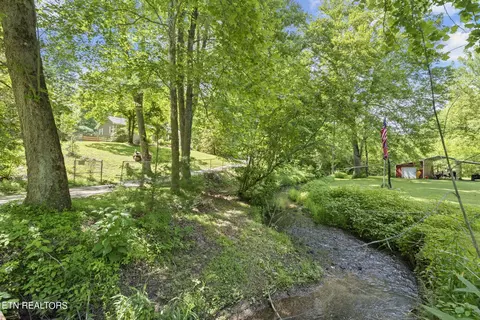265 Marlow Rd, Clinton, TN 37716 photo 10