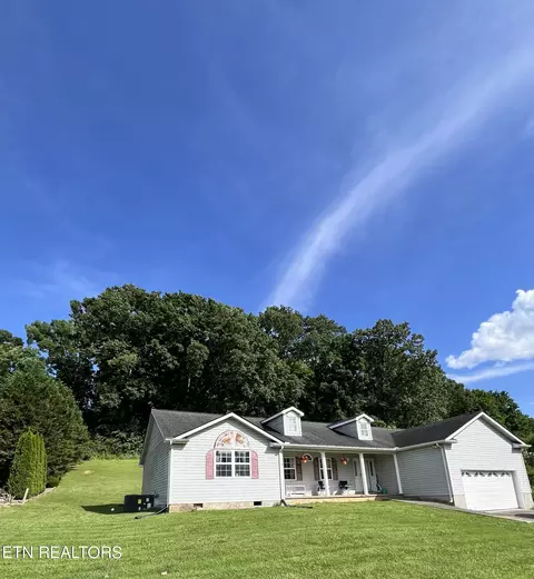 118 Hoskins Ln, Clinton, TN 37716