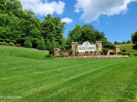 Marble Point Way, New Tazewell, TN 37825