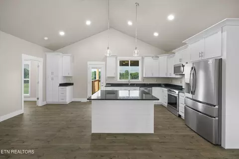 4655 SW Window Cliff Rd, Baxter, TN 38544 photo 6