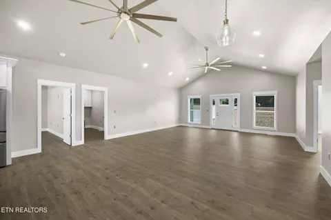 4655 SW Window Cliff Rd, Baxter, TN 38544 photo 4