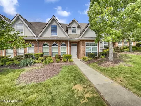 740 Poets Corner Way, Knoxville, TN 37919