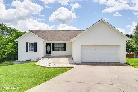 3017 Masters Ln, Knoxville, TN 37918