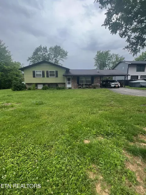 7530 Oak Ridge Hwy, Knoxville, TN 37931
