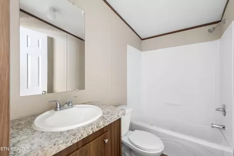 141 Schertz Ln, Rutledge, TN 37861
