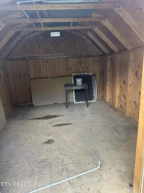 Other - 96 Tanyard Loop, Calvin, KY 40813 photo 3 of 7