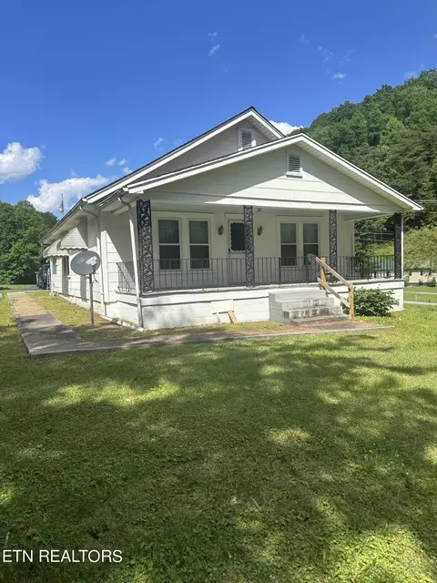 96 Tanyard Loop, Calvin, KY 40813