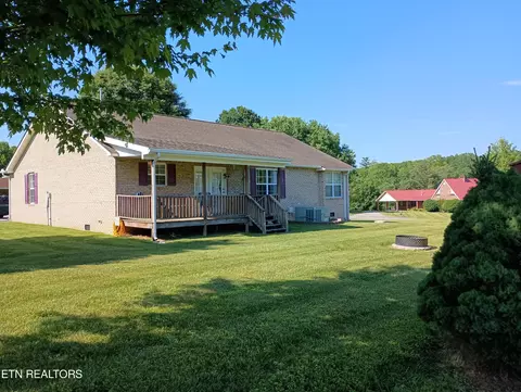 315 Lakeview Dr, Oneida, TN 37841 photo 24