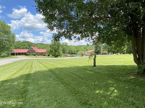 315 Lakeview Dr, Oneida, TN 37841 photo 27