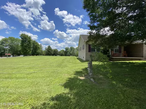 315 Lakeview Dr, Oneida, TN 37841 photo 26