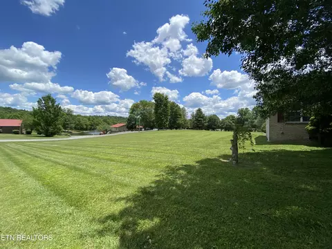 315 Lakeview Dr, Oneida, TN 37841 photo 28