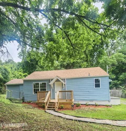 3603 Delrose Dr, Knoxville, TN 37914