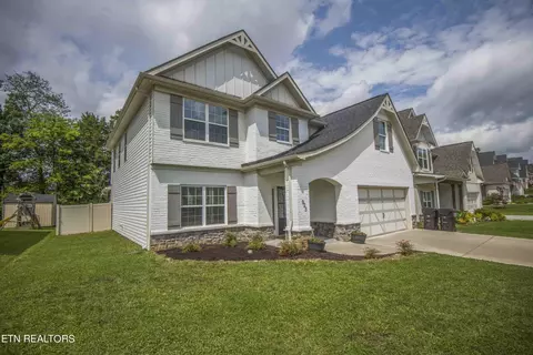 925 Festival Ln, Knoxville, TN 37923
